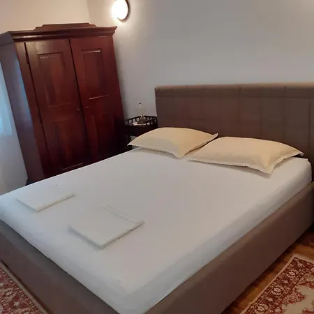 Gordana טרוגיר